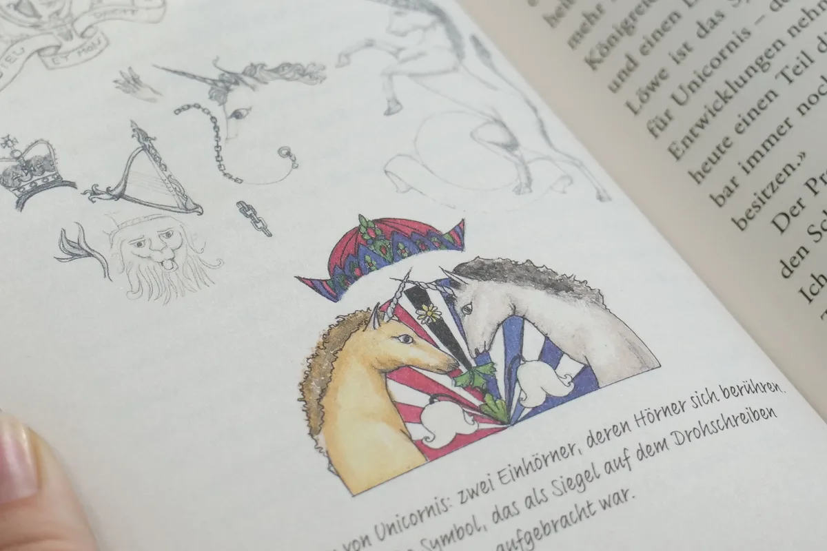 Atlant Bieri präsentiert sein neues Buch mit einem Improvisationstheater im Sauriermuseum.